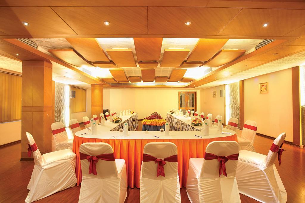 Hotel Park Residencia Kochi Exterior foto